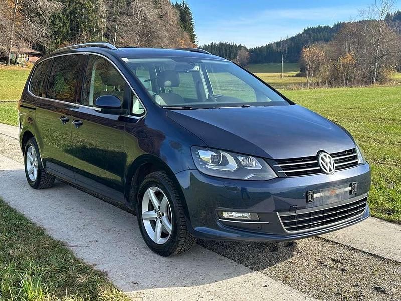 Gebraucht VW Sharan 140 PS (102 kW) 2014 Blau Van / Kleinbus