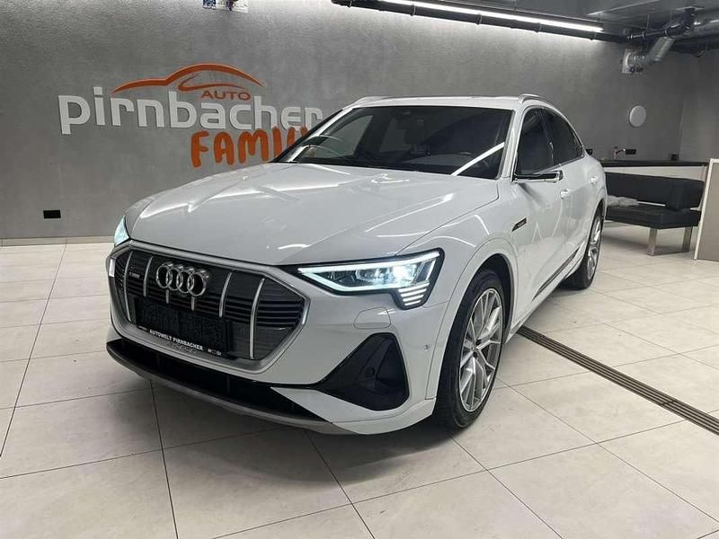 Weiß Gebraucht 2020 Audi e-tron Sportback S-Line SUV | € 27.950 (Fairer Preis) - Bild 1/4