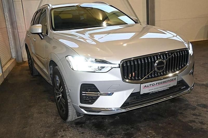 Gebraucht Volvo XC60 Inscription 253 PS (186 kW) 2021 Silber SUV