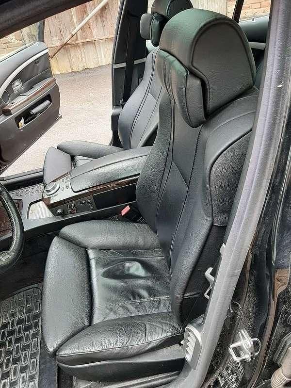 Gebraucht BMW 730 231 PS (169 kW) 2007 Schwarz Limousine