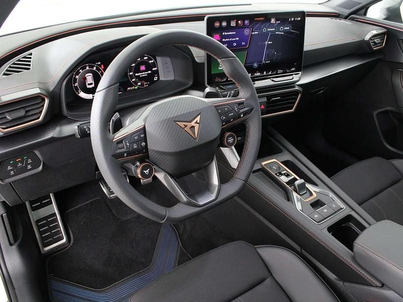 Gebraucht Cupra Leon 150 PS (110 kW) 2025 Weiß Limousine