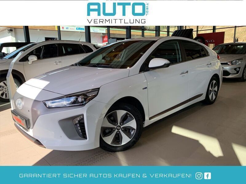 Gebraucht 2018 Hyundai Ioniq Style Kleinwagen | € 13.990 (Fairer Preis) - Bild 1/4