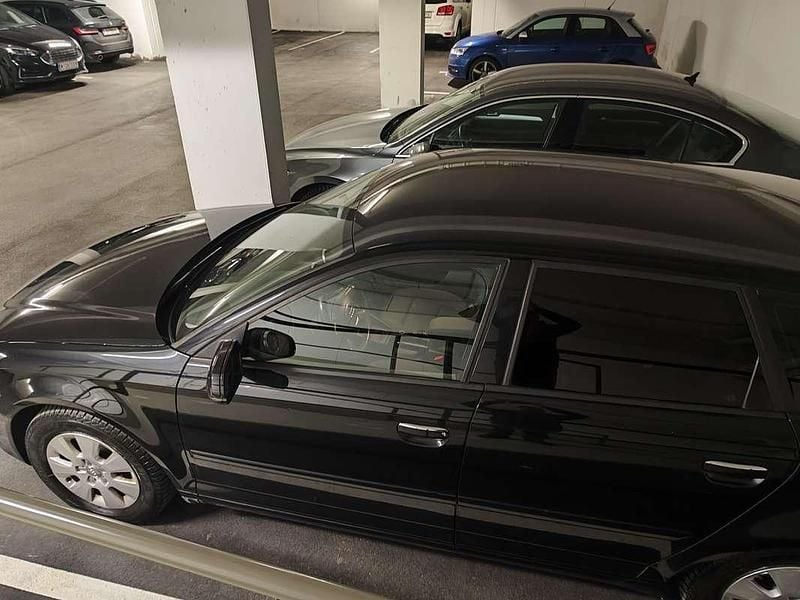 Gebraucht Audi A3 Ambition 105 PS (77 kW) 2010 Schwarz Kleinwagen