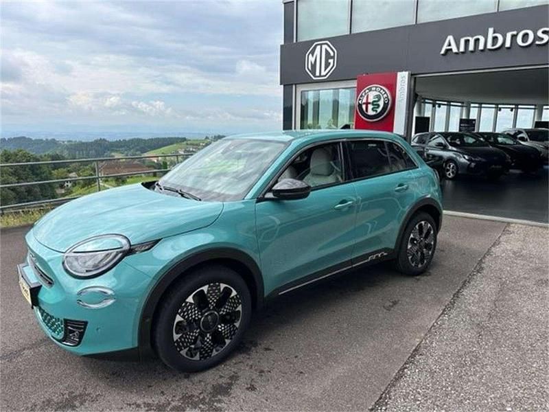 Blau Neu 2025 Fiat 600E La Prima SUV | € 34.890 (Teuer) - Bild 1/4