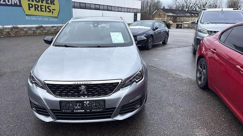 Gebraucht Peugeot 308 SW GT-line 131 PS (96 kW) 2019 Grau Kombi