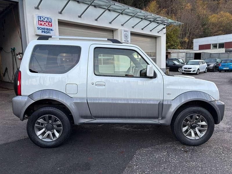 Gebraucht Suzuki Jimny 86 PS (63 kW) 2016 Weiß SUV
