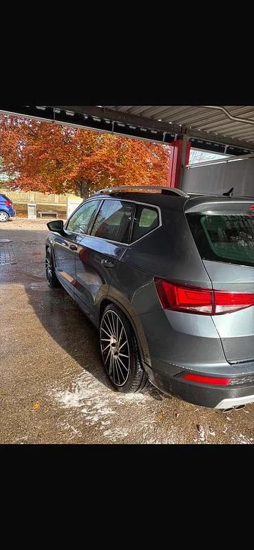 Gebraucht Seat Ateca XCELLENCE 150 PS (110 kW) 2019 Grau SUV