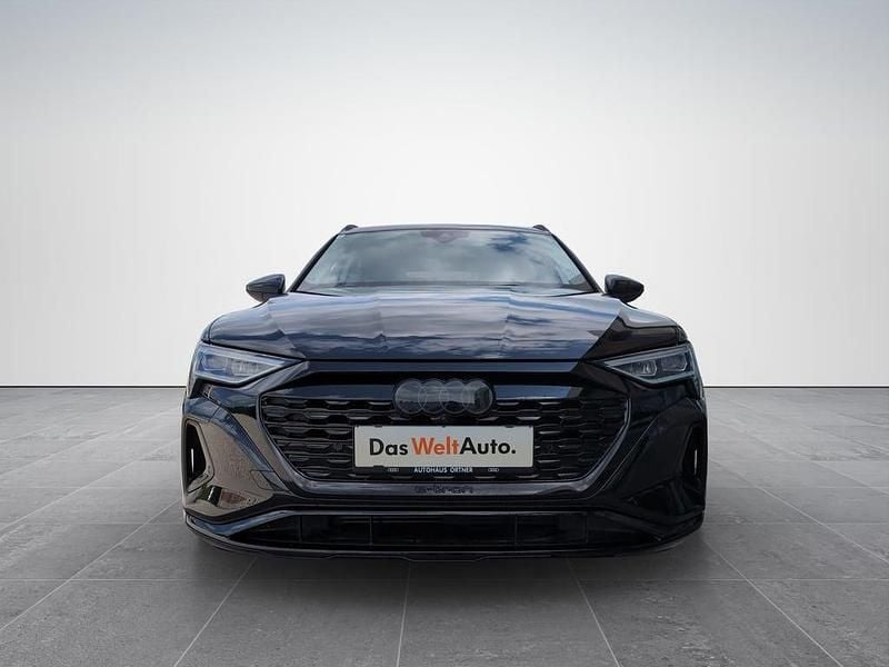 Gebraucht Audi Q8 e-tron Business 250 kW (340 PS) 2024 Schwarz  metallicperleffektno SUV
