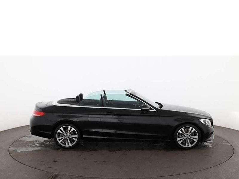 Gebraucht Mercedes C220 170 PS (125 kW) 2018 Schwarz Cabrio