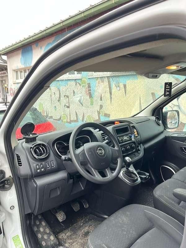 Gebraucht Opel Vivaro 120 PS (88 kW) 2017 Van / Kleinbus