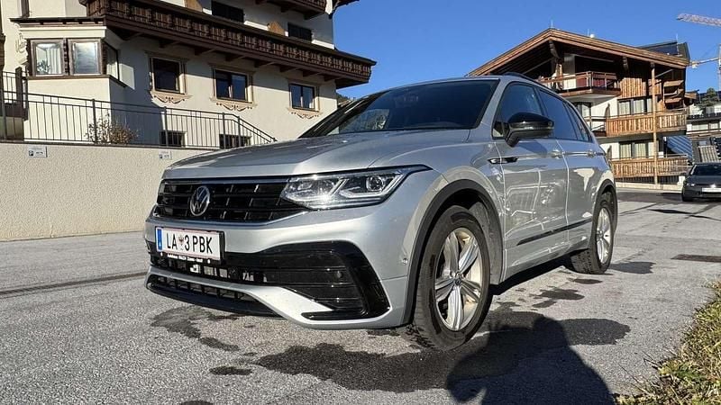 Gebraucht VW Tiguan Style 150 PS (110 kW) 2021 Silber SUV