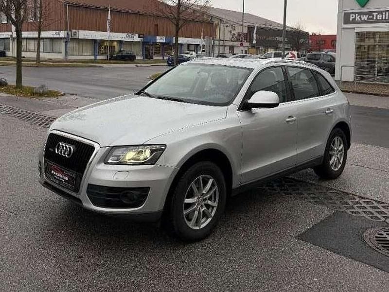 Grau Gebraucht 2009 Audi Q5 Advanced SUV | € 14.990 (Teuer) - Bild 1/4