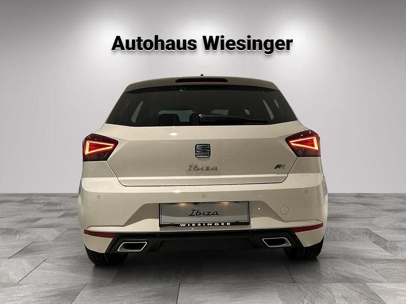 Neu Seat Ibiza FR 95 PS (69 kW) 2025 Weiss  normal