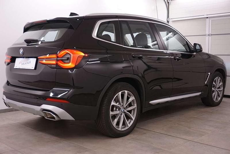 Gebraucht BMW X3 Performance 190 PS (139 kW) 2022 Schwarz SUV