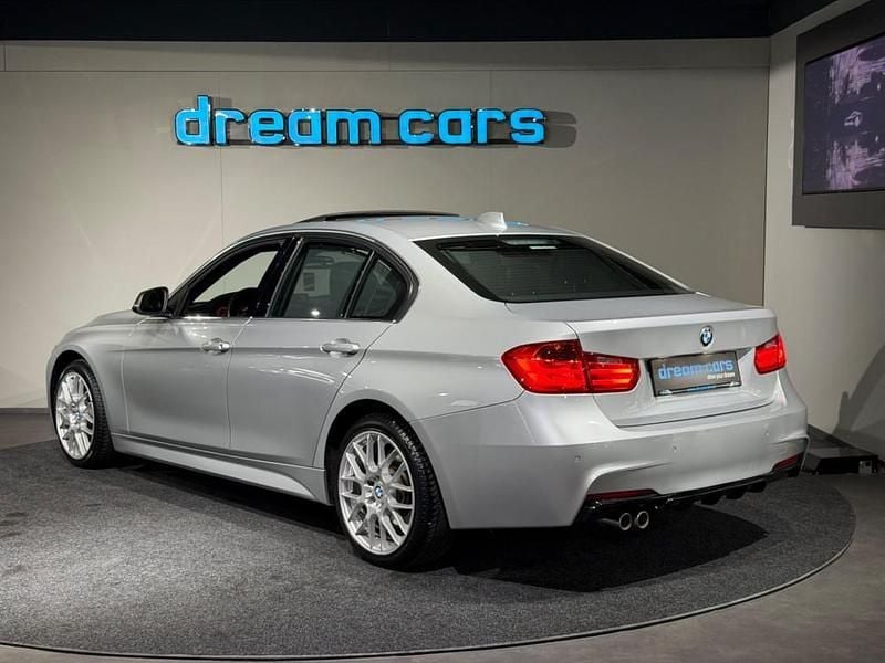 Gebraucht BMW 330 M Sport 258 PS (189 kW) 2012 Silber Limousine