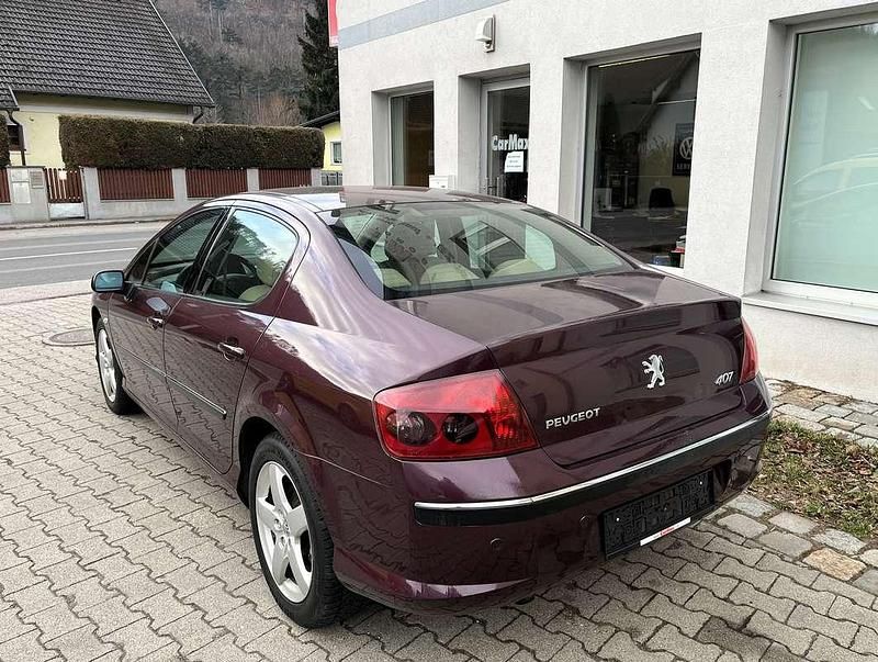 Gebraucht Peugeot 407 Platinum 136 PS (100 kW) 2006 Violett Limousine