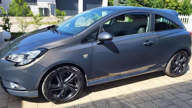 Gebraucht Opel Corsa Edition 90 PS (66 kW) 2015 Grau Limousine
