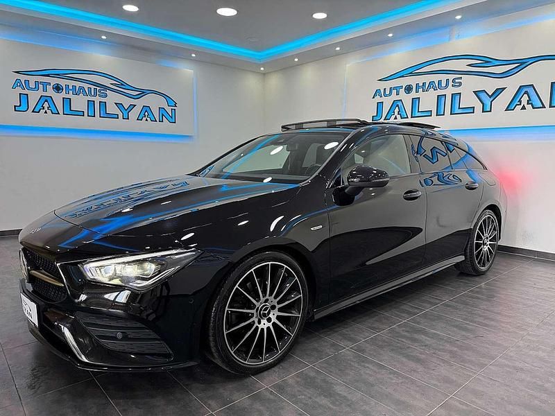 Gebraucht Mercedes CLA220 Shooting Brake AMG line 190 PS (139 kW) 2021 Schwarz Kombi