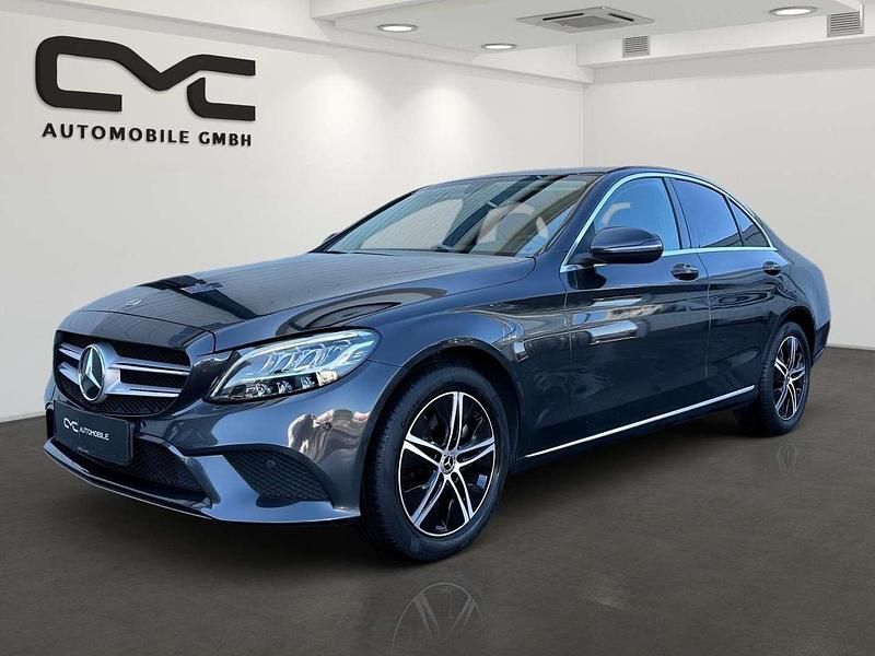 Gebraucht Mercedes C200 160 PS (117 kW) 2021 Grau Limousine