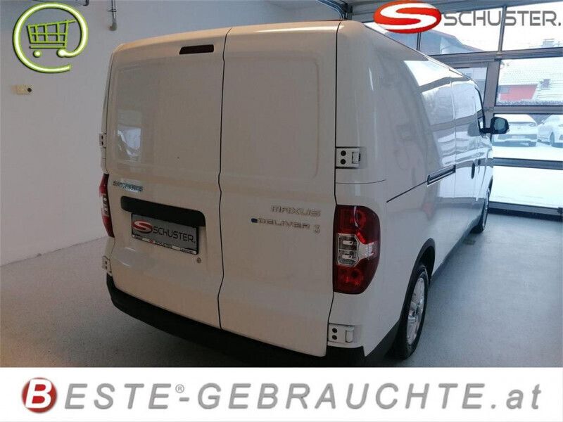 Weiss metallic Gebraucht 2023 Maxus eDeliver 3 Van | € 41.810 - Bild 1/2
