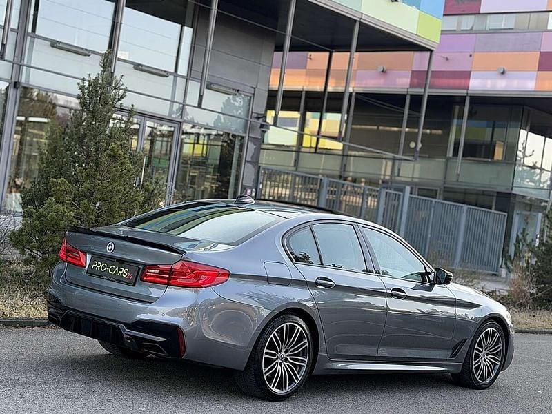 Gebraucht BMW 518 M Sport 150 PS (110 kW) 2019 Grau Limousine