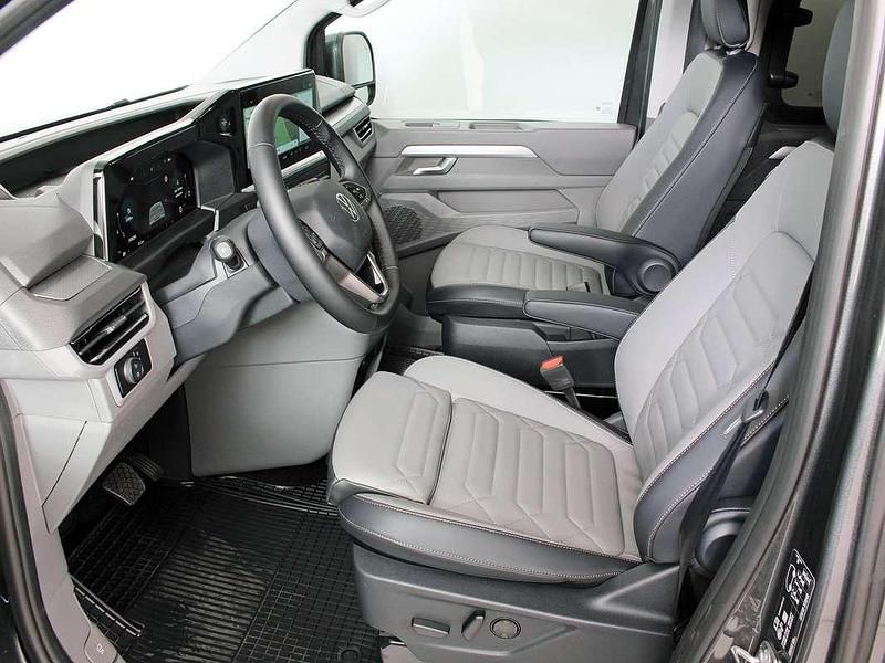 Gebraucht VW T7 Style 170 PS (125 kW) 2025 Grau Van