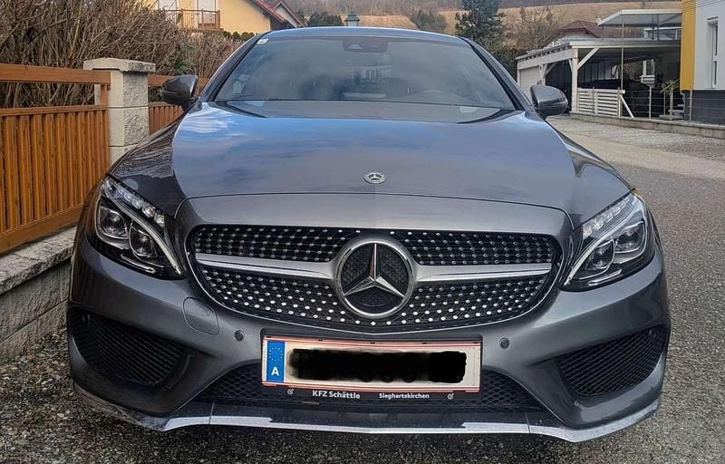 Gebraucht Mercedes C180 AMG line 156 PS (114 kW) 2017 Grau Coupé
