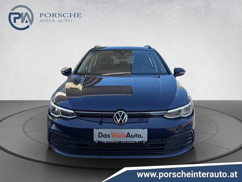 Gebraucht VW Golf VII Life 115 PS (84 kW) 2021 Mittelblau  metallic Kleinwagen