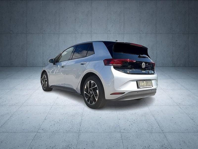 Gebraucht VW ID.3 Pure 125 kW (170 PS) 2025 Silber  normal Kleinwagen