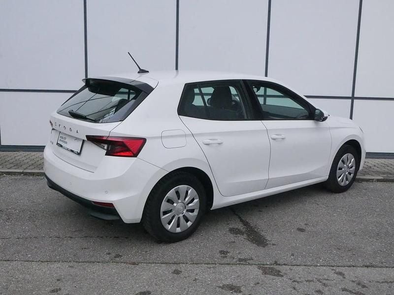 Gebraucht Skoda Fabia Ambition 80 PS (58 kW) 2022 Weiss  normal Kleinwagen