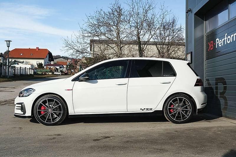 Gebraucht VW Golf VII GTI 290 PS (213 kW) 2019 Weiß Limousine