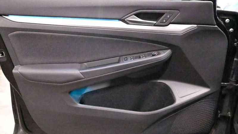 Gebraucht VW Golf VIII Life 116 PS (85 kW) 2023 Schwarz Limousine