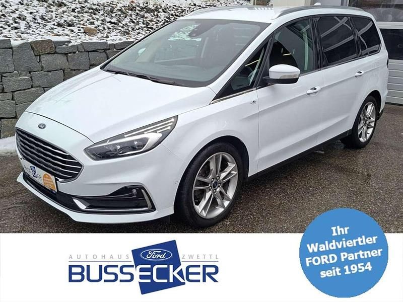 Weiß Gebraucht 2023 Ford Galaxy Titanium Van / Kleinbus | € 33.900 (Etwas zu teuer) - Bild 1/4