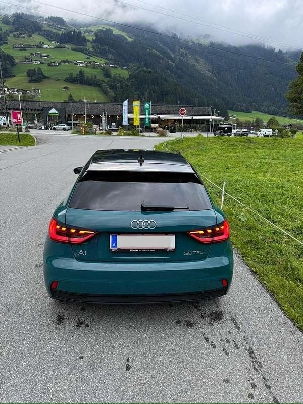 Gebraucht Audi A1 Sportback 110 PS (80 kW) 2021 Grün Kleinwagen