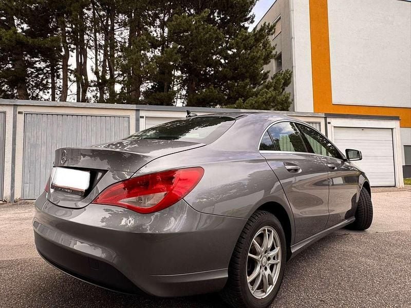 Gebraucht Mercedes CLA180 109 PS (80 kW) 2017 Limousine