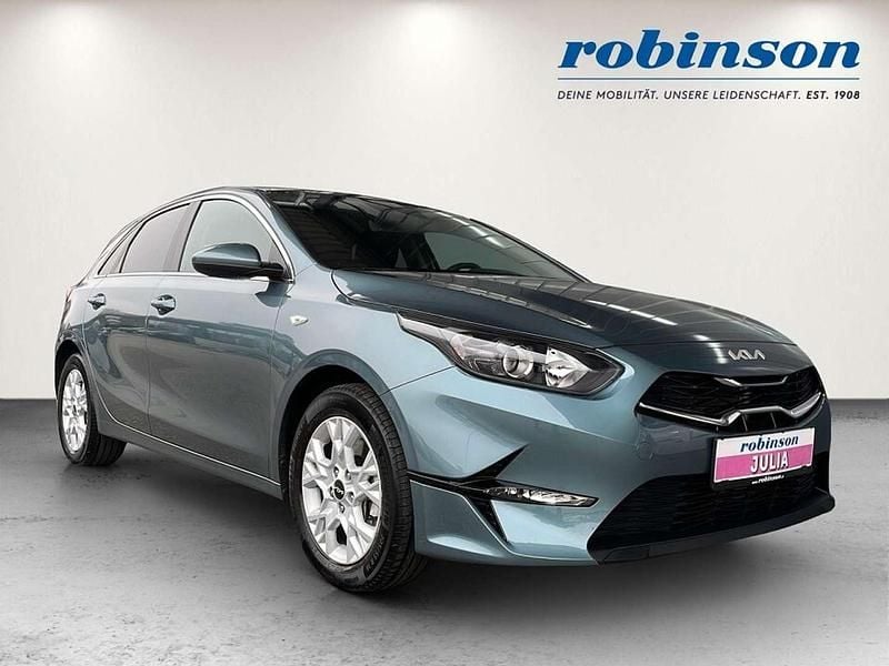 Gebraucht Kia Ceed Silver 101 PS (74 kW) 2025 Grau Kleinwagen