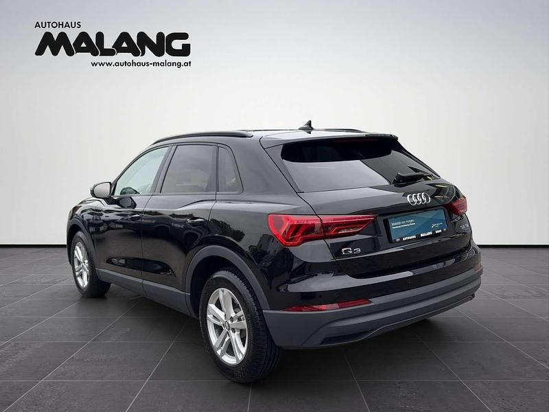 Gebraucht Audi Q3 150 PS (110 kW) 2020 Schwarz  metallicperleffektno SUV