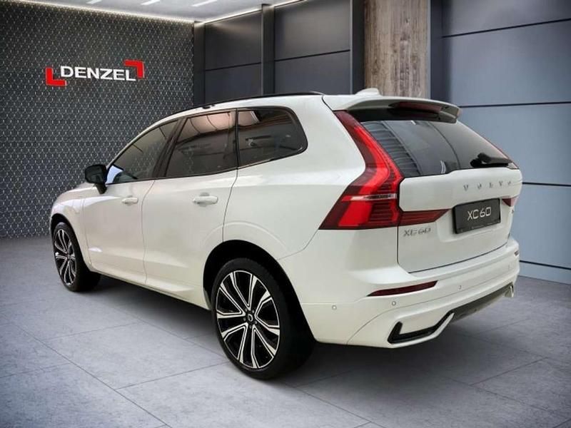 Gebraucht Volvo XC60 Plus 398 PS (292 kW) 2024 Weiß SUV