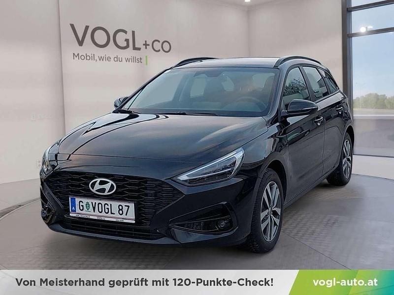 Neu Hyundai i30 GO! 101 PS (74 kW) 2025 Schwarz Kombi