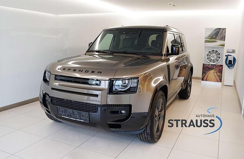 Braun Gebraucht 2025 Land Rover Defender HSE Dynamic SUV | € 107.800 (Fairer Preis) - Bild 1/3
