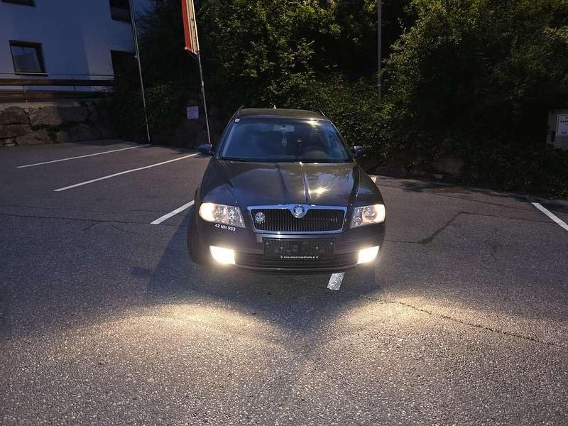 Gebraucht 2008 Skoda Octavia Elegance Kombi | € 4.200 (Teuer) - Bild 1/4