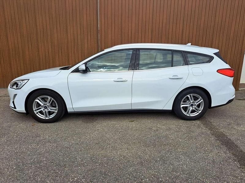 Weiß Gebraucht 2019 Ford Focus Business Edition Kombi | € 8.875 (Guter Preis) - Bild 1/4