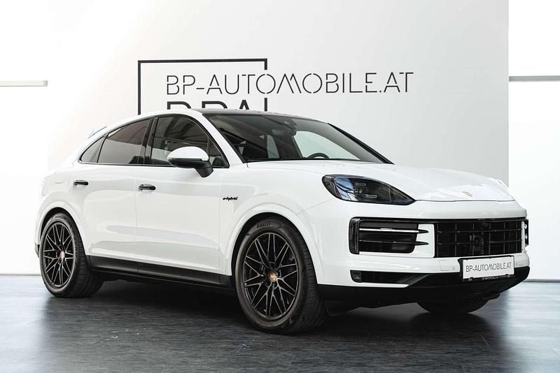 Gebraucht Porsche Cayenne Coupe 470 PS (345 kW) 2024 Weiß Coupé