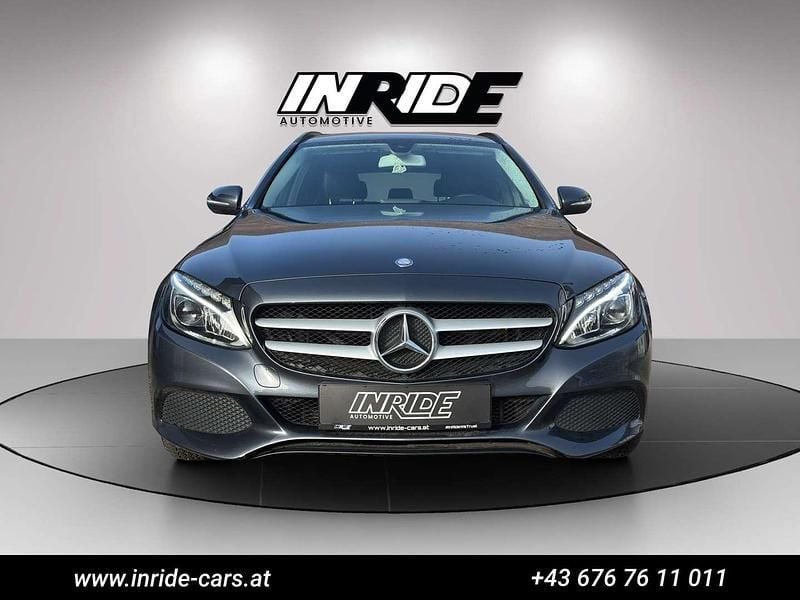 Gebraucht Mercedes C200 136 PS (100 kW) 2015 Grau Kombi