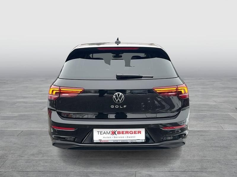 Neu VW Golf VIII 115 PS (84 kW) 2026 Schwarz  metallic