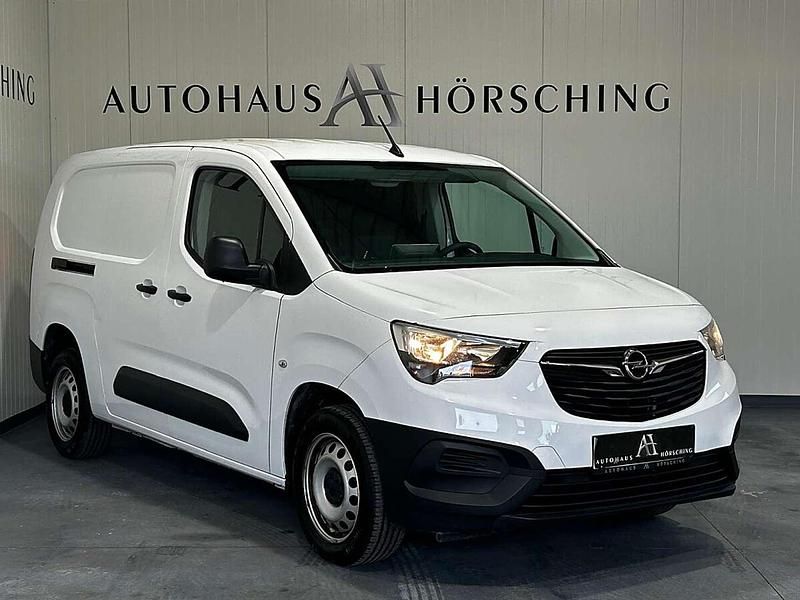 Gebraucht Opel Combo Dynamic 102 PS (75 kW) 2022 Weiß Van / Kleinbus