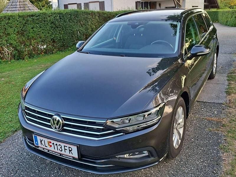 Gebraucht VW Passat Business 150 PS (110 kW) 2020 Grau Kombi