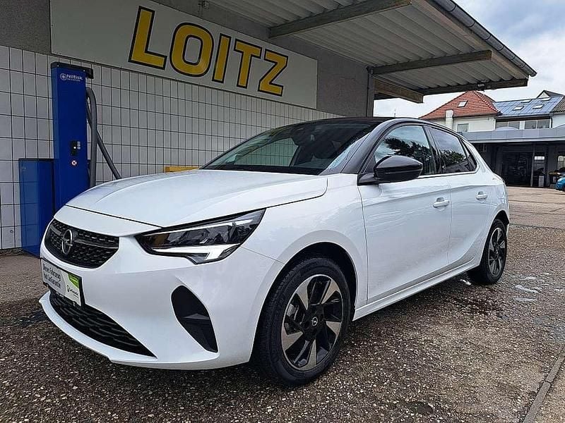 Weiß Gebraucht 2023 Opel Corsa-e Elegance Kleinwagen | € 33.500 - Bild 1/4