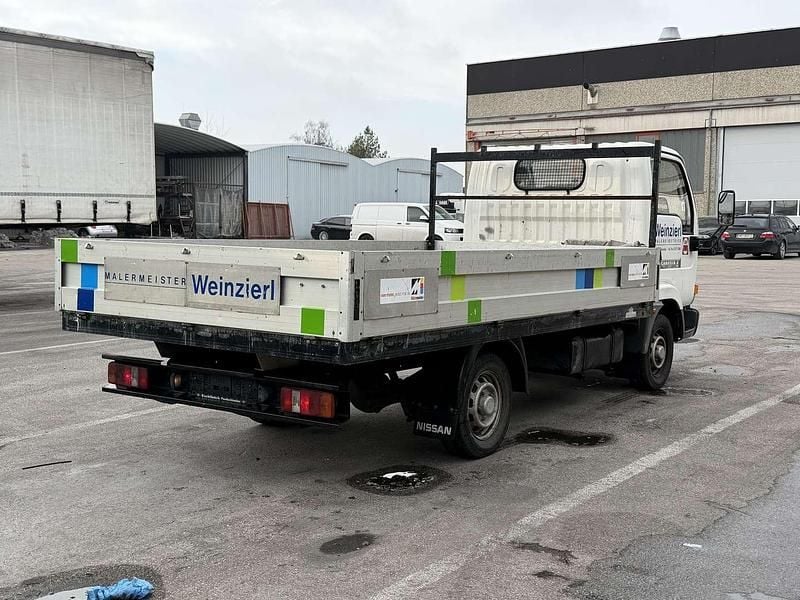 Gebraucht Nissan Cabstar 73 PS (53 kW) 1999 Abholung