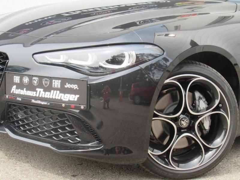 Gebraucht Alfa Romeo Giulia Sprint 211 PS (155 kW) 2024 Schwarz Limousine